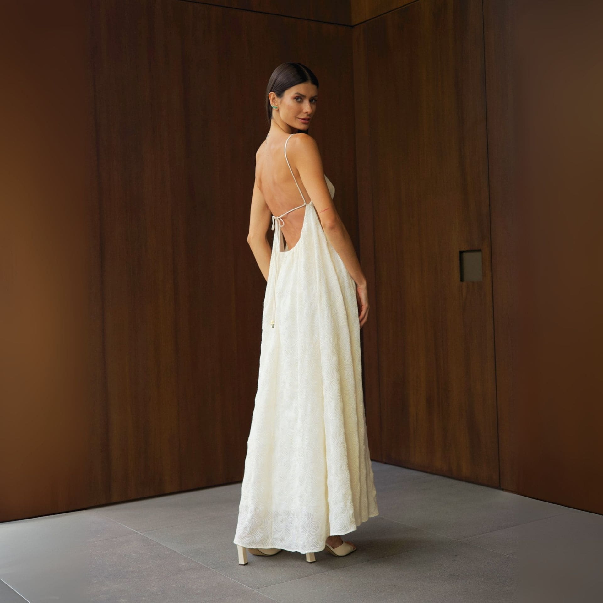 Vestido Lobelia - Off Bordado