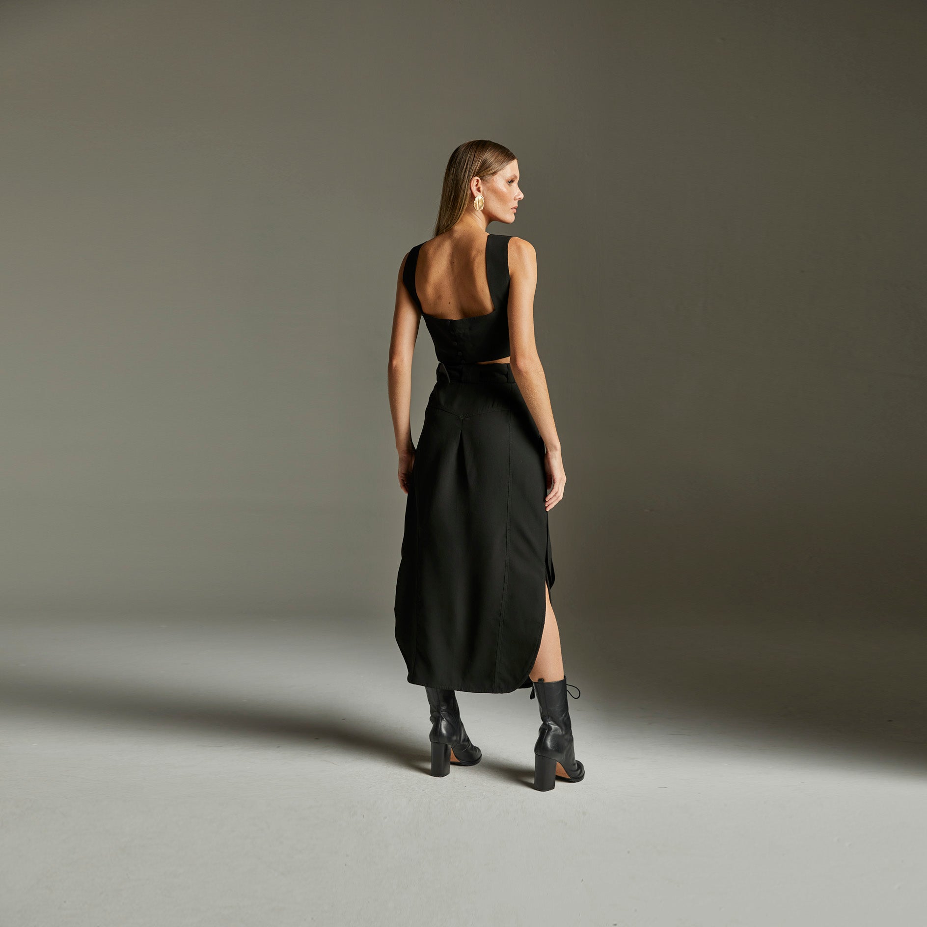 Saia midi Valiny - Preto