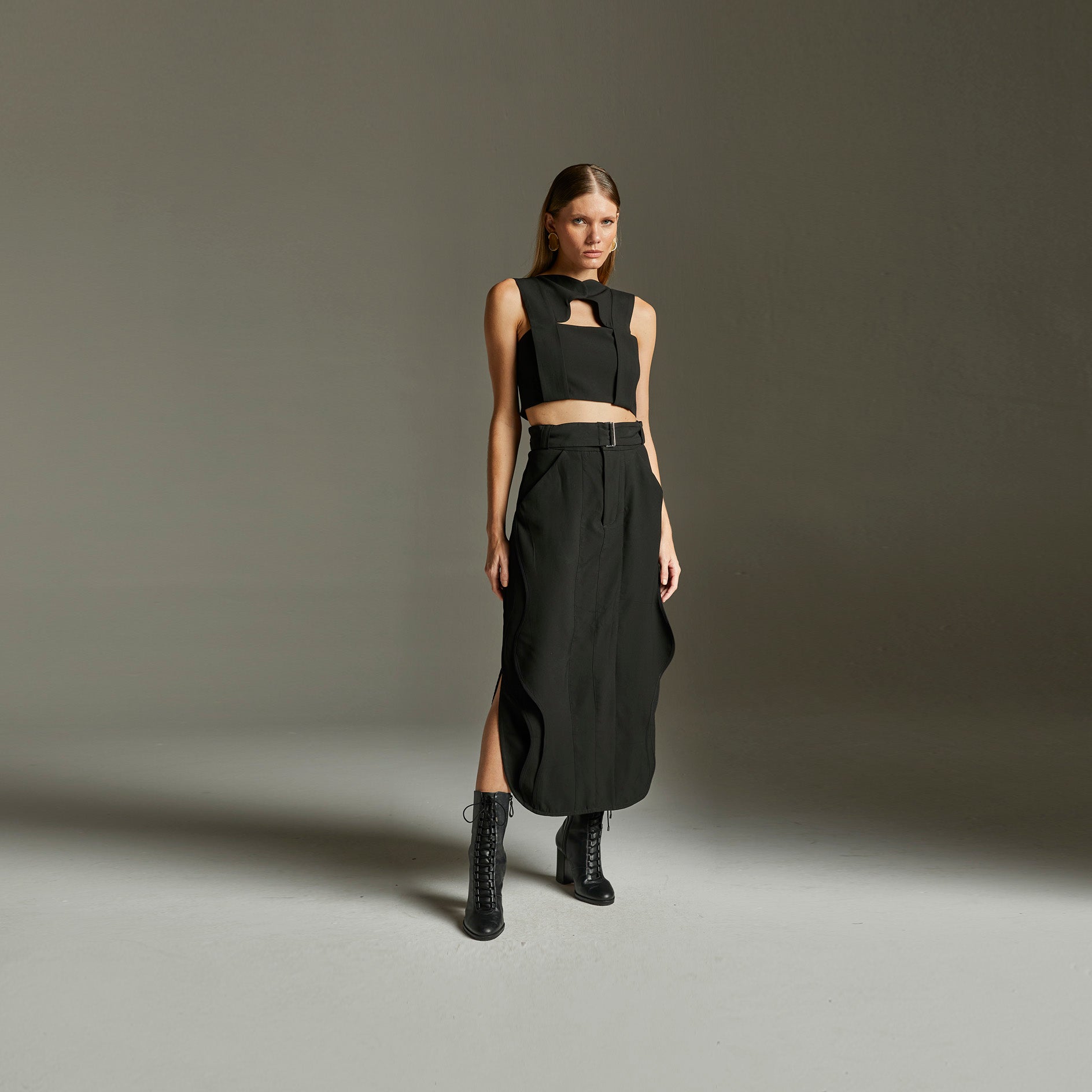 Saia midi Valiny - Preto