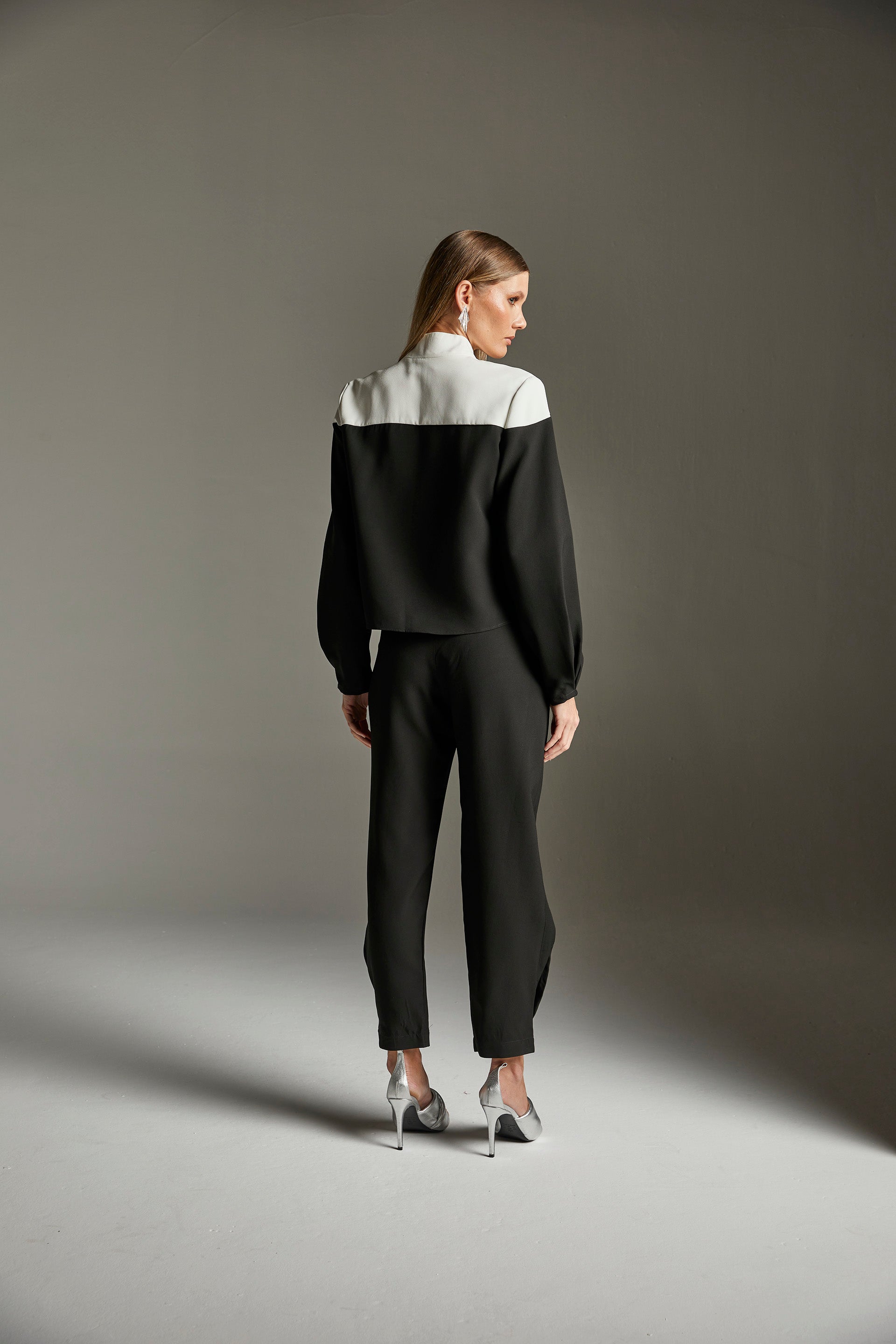 Blusa Alika - Preto