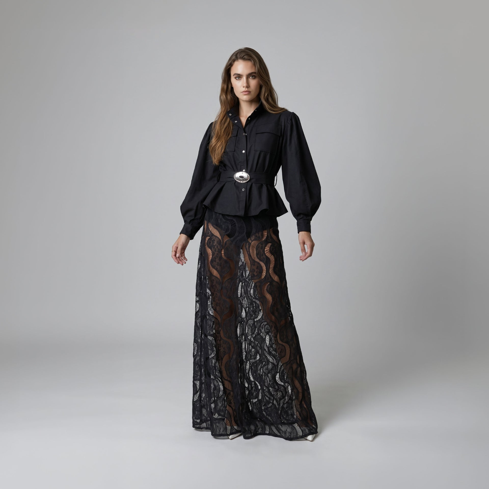 Saia Lumeri - Preto Concept