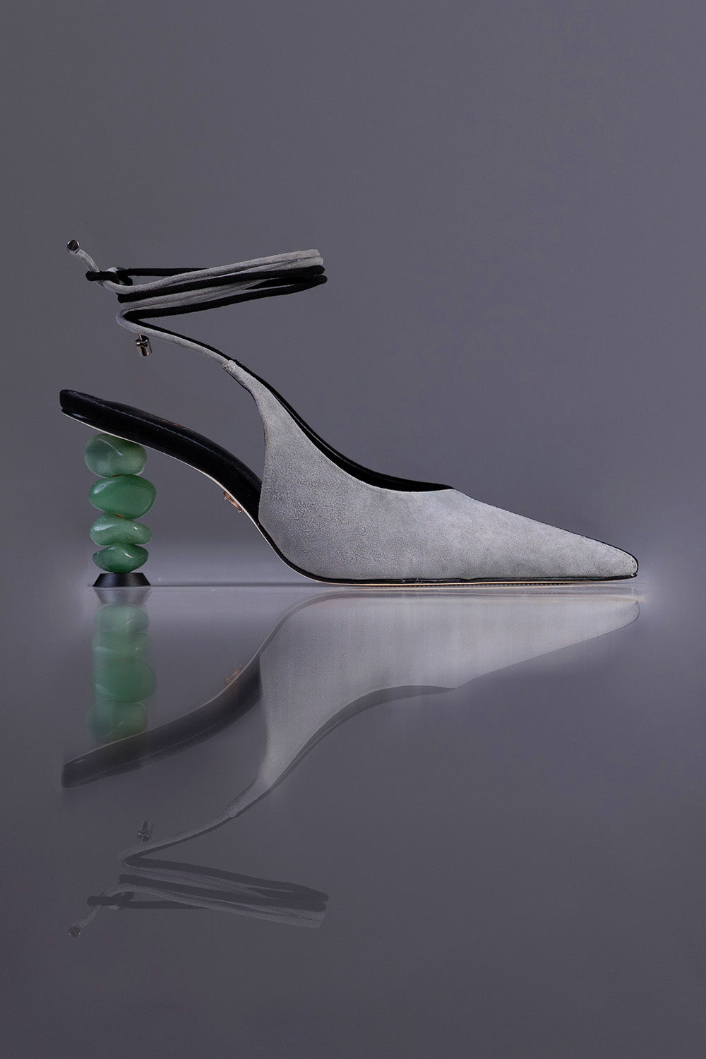 SLINGBACK SOPHIE - COURO CAMURCA CINZA E PRETO