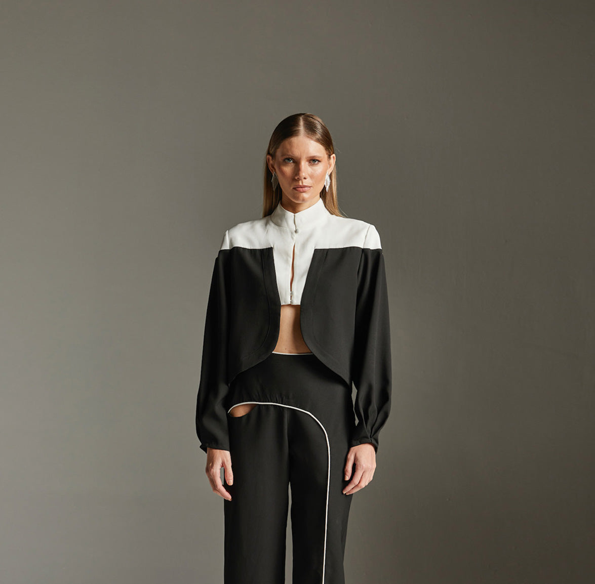 Blusa Alika - Preto