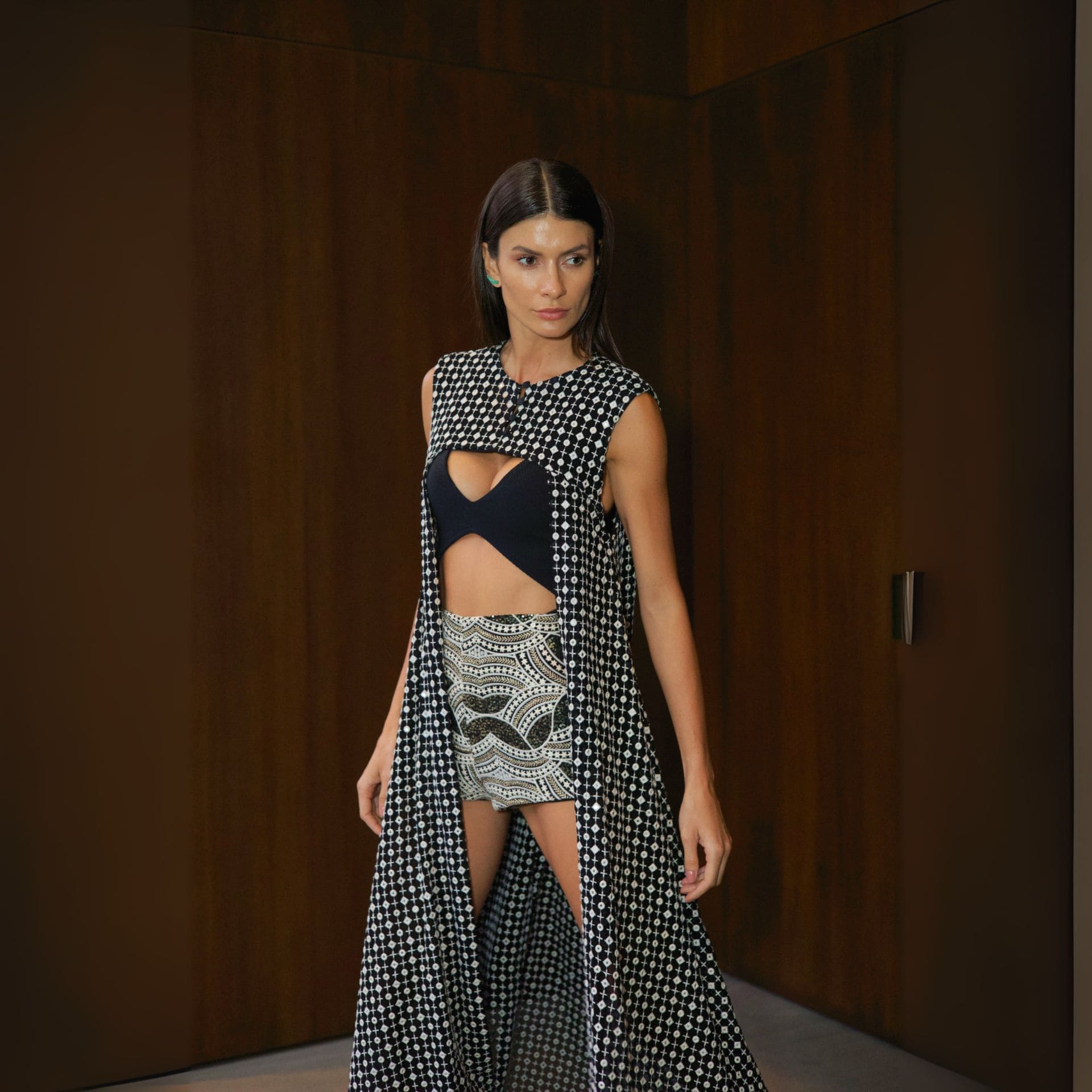 Vestido Calda - Preto Brilho