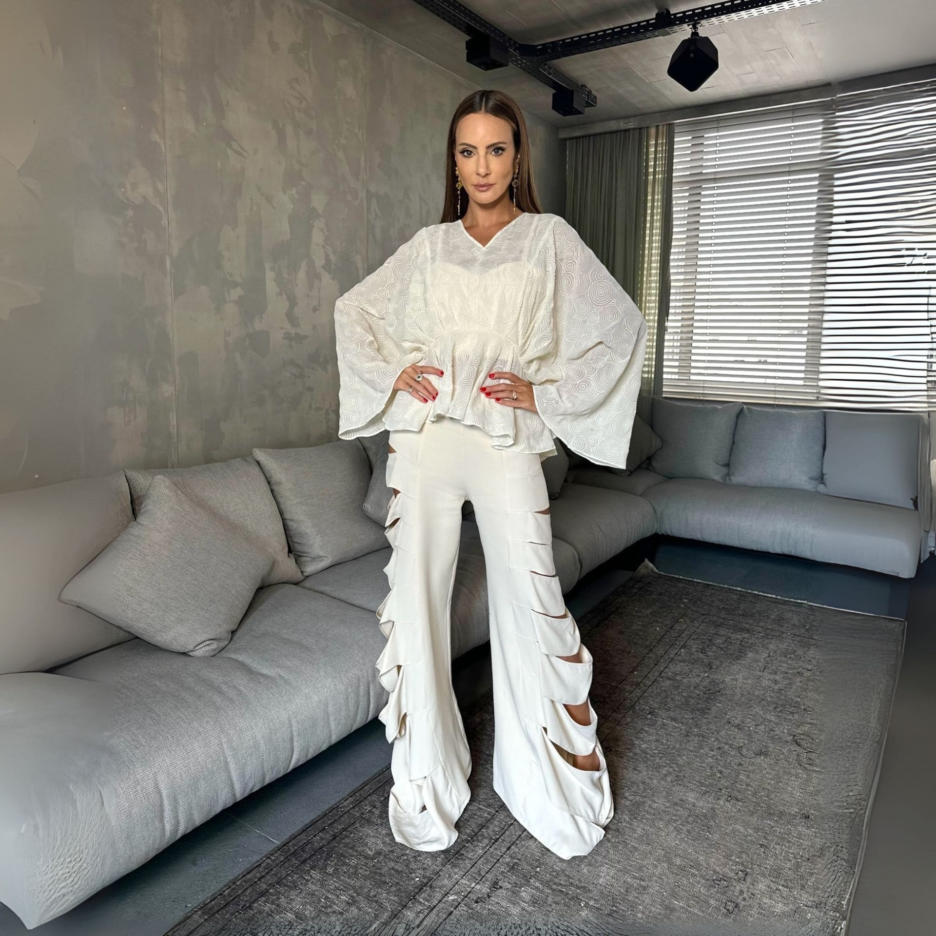 Blusa Humy - Off Bordado