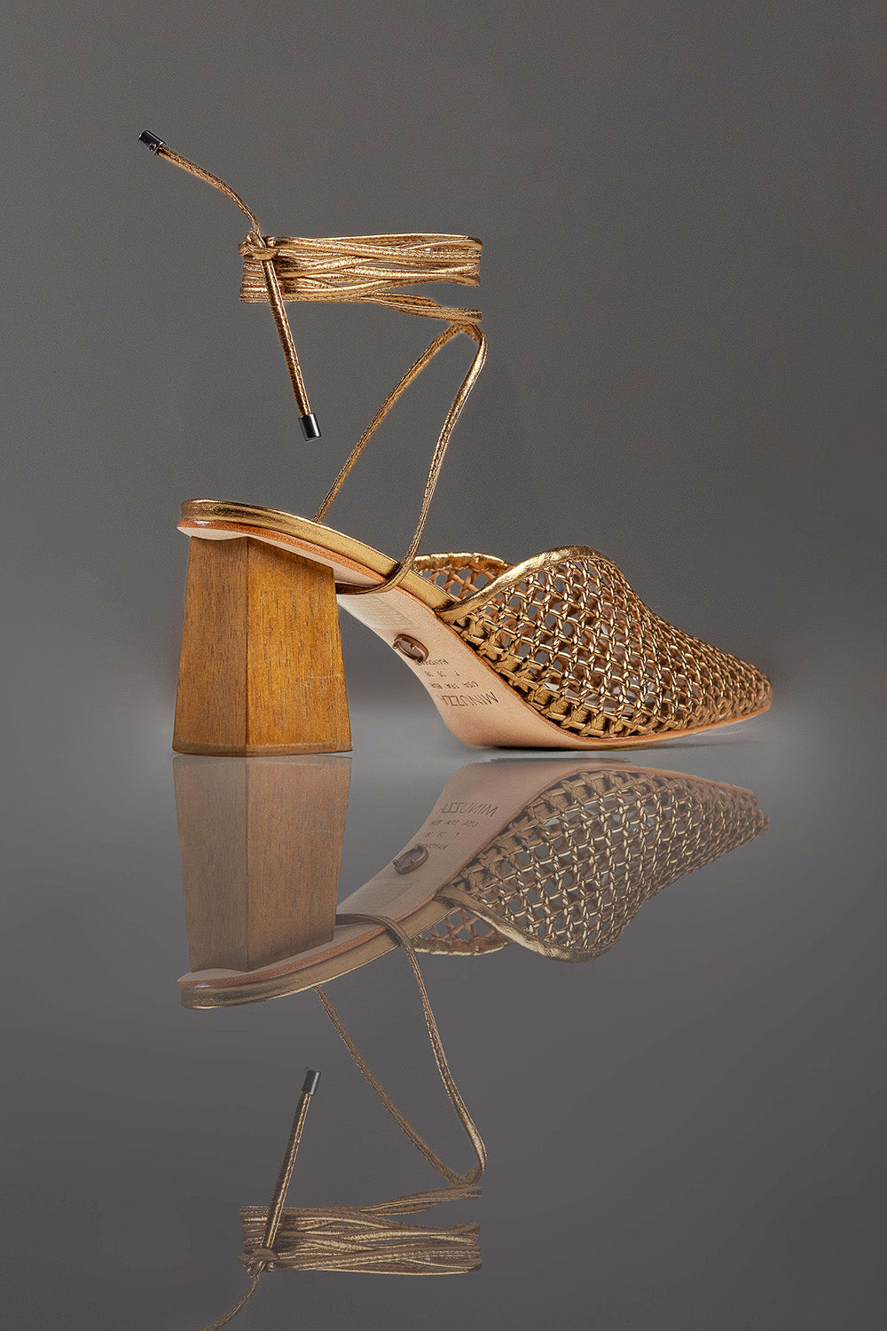 MULE MARIA EDUARDA - COURO BRONZE