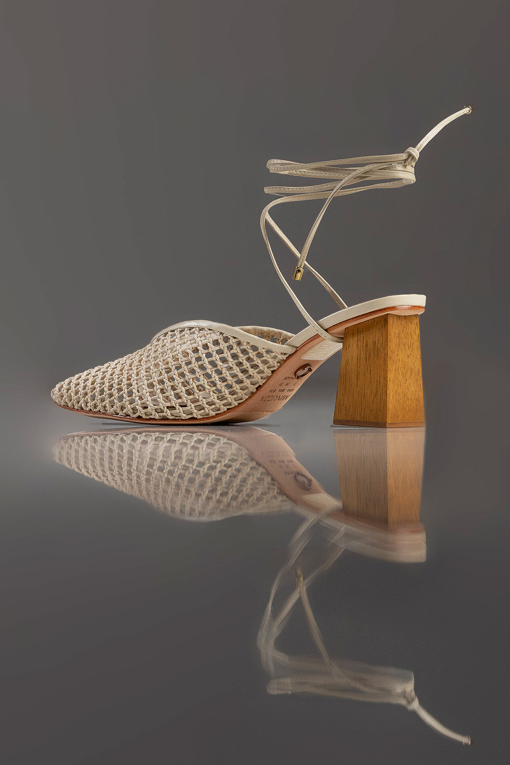 MULE MARIA EDUARDA - COURO OFF WHITE