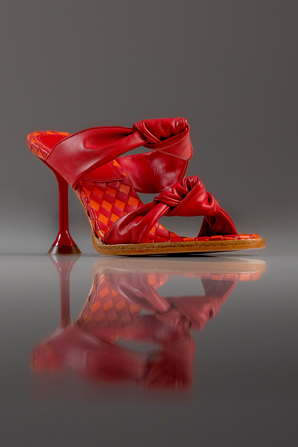 TAMANCO OLIVIA - COURO VERMELHO