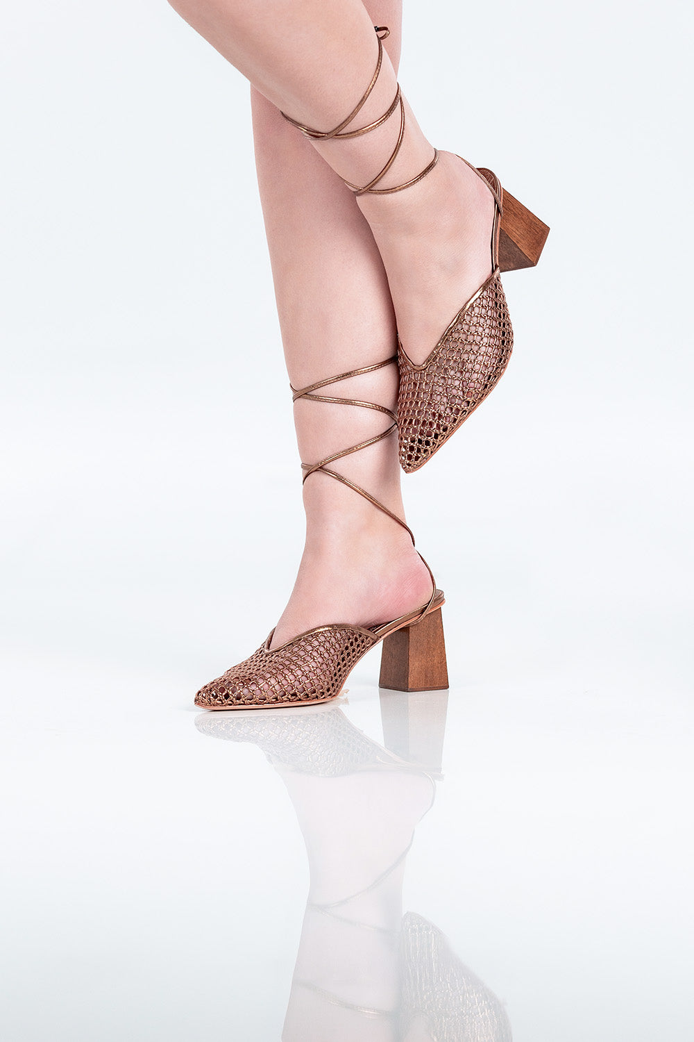 MULE MARIA EDUARDA - COURO BRONZE