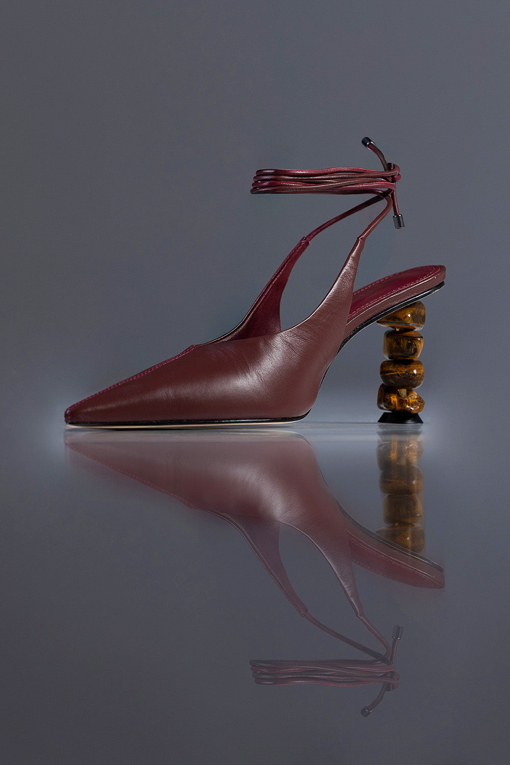 SLINGBACK SOPHIE - COURO PELICA VINHO E VINHO ESCURO